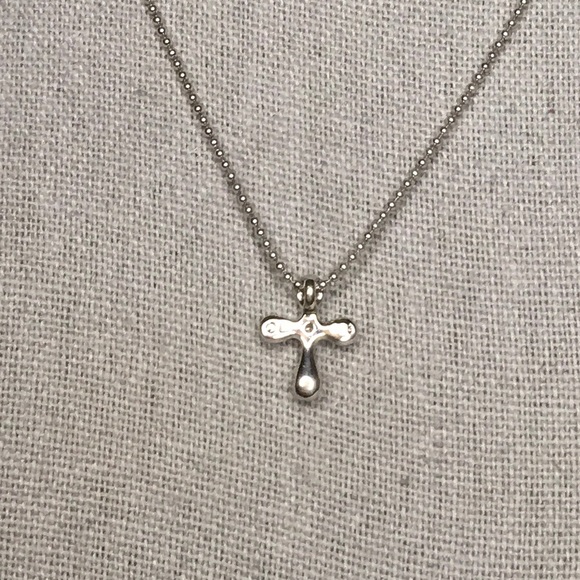 TASAKI Cross Necklace with Diamond in Sterling Silver (16") - Picture 4 of 6